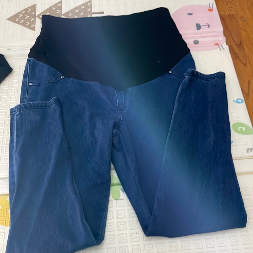 Maternity jeans size 12-14